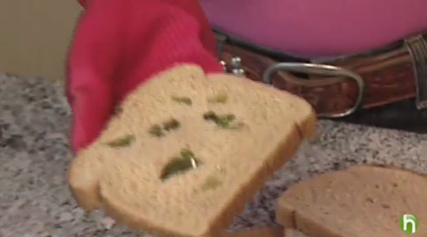 13 Home Cleaning Tips Using Normal Household Ingredients - Pick up all pieces of broken glass with a slice of bread