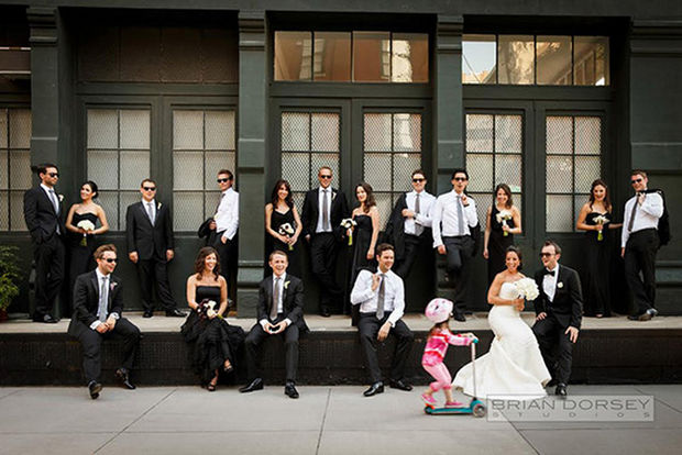 Dropping by - 30 Wedding Photobombs Will Have You Screaming ‘I Do!’ with Laughter