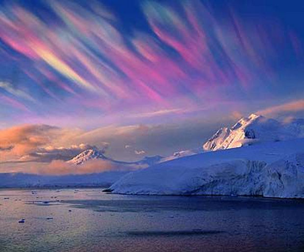 12 Types of Clouds That Are Awesome - Image 3 - Nacreous clouds.