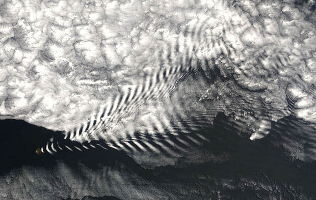 12 Types of Clouds That Are Awesome - Image 2 - Wave clouds.