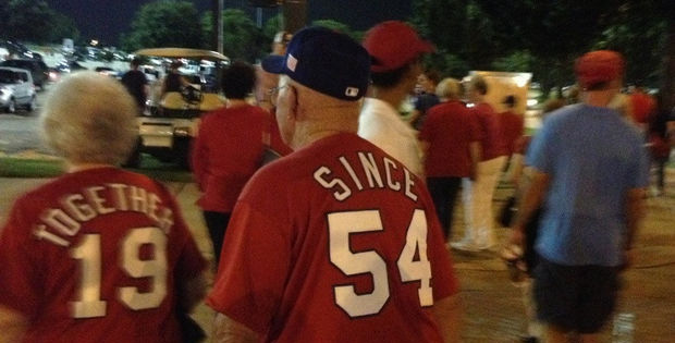 This Elderly Couple’s Matching Jerseys Delighted Fans at Rangers Game