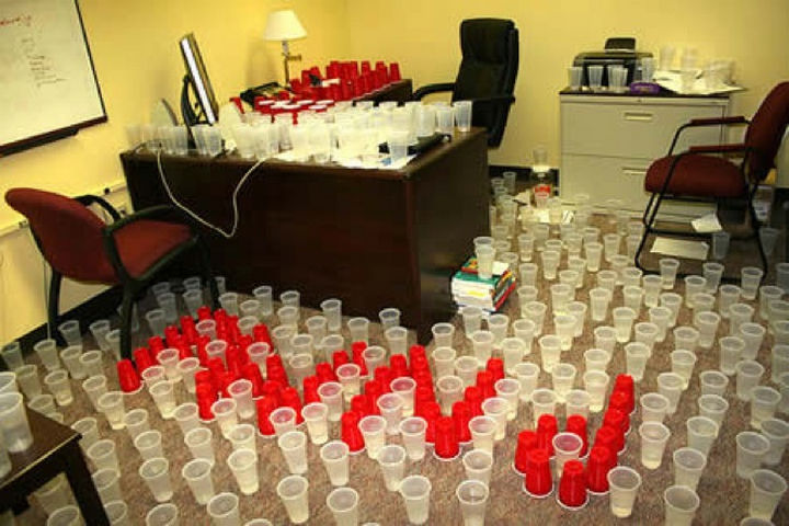 25 Office Pranks - Great for the co-worker who still thinks they're in college.