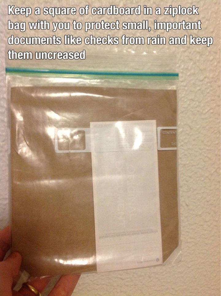 52 Cleaning and Life Hacks - Keep a square of cardboard in a ziplock bag with you to protect small, important documents like checks from rain and keep them uncreased.