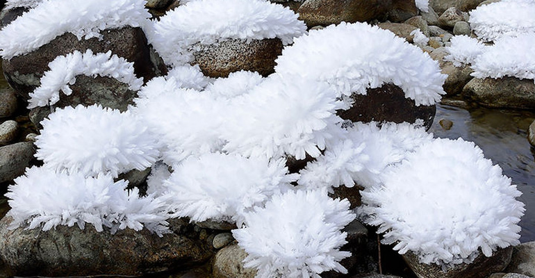 22 Ice and Snow Formations That Showcases the Magic of Winter