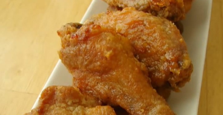 How to Make Homemade Garlic Ginger Chicken Wings.