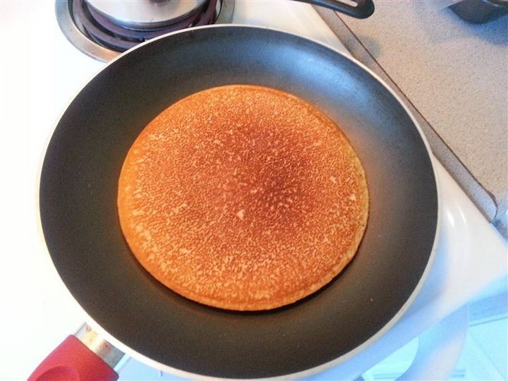19 Photos Perfectionists Will Love - A perfectly browned pancake.