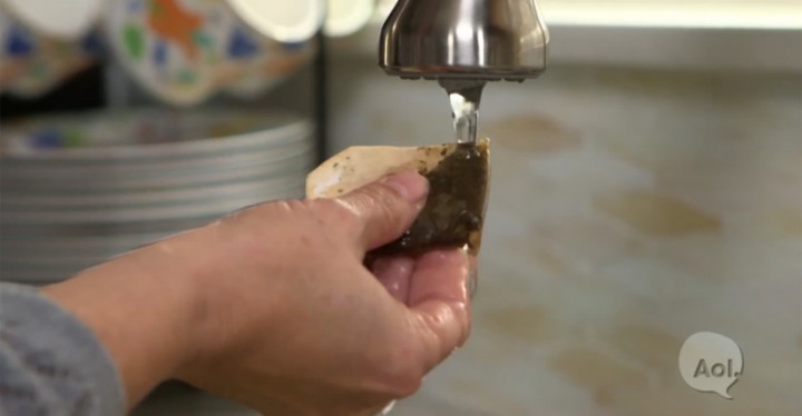 5+ Tea Bag Uses with These Household Hacks That Save Money.