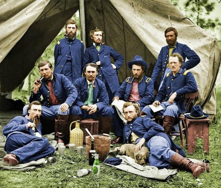 58 Colorized Photos from the Past - Union Soldiers taking a break in 1863.