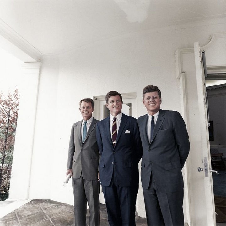 58 Colorized Photos from the Past - Brothers Robert Kennedy, Edward Kennedy, and John F. Kennedy outside the Oval Office.