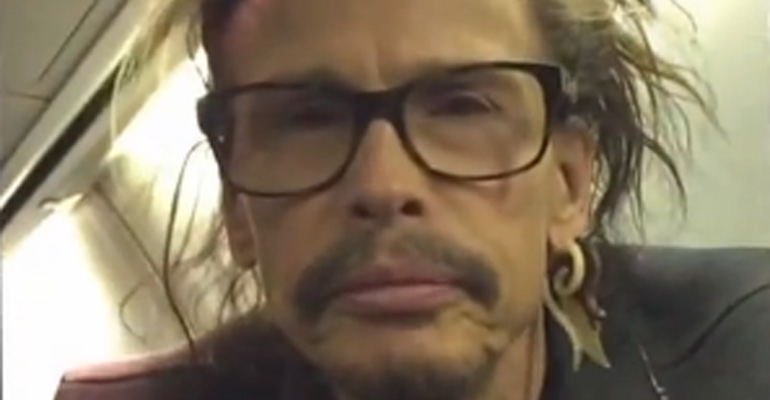 Aerosmith’s Steven Tyler Hijacked Her Phone and Made This 7-Year-Old Girl Feel Extra Special