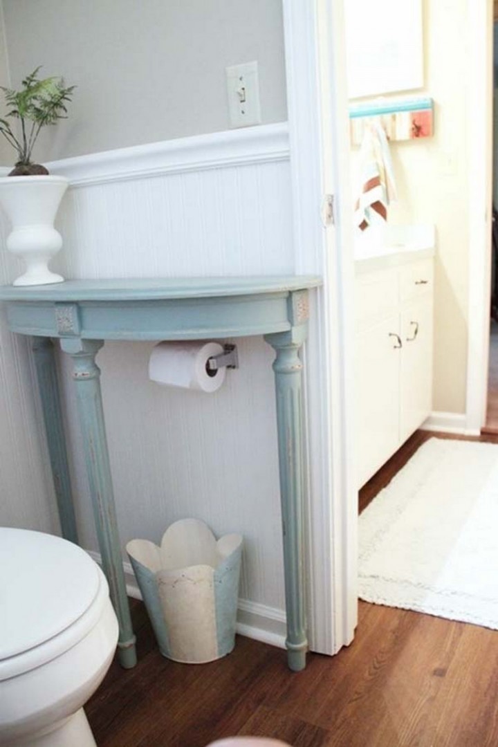 Place a half-table or corner table to maximize your space in the bathroom - 37 Home Improvement Ideas