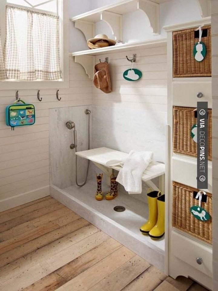 Install a simple dog bath in your entry way to easily clean mud off boots - 37 Home Improvement Ideas
