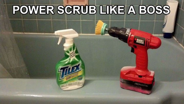 51 Crazy Life Hacks - With tile cleaner and a power drill, mildew doesn't stand a chance. Power scrub like a boss.