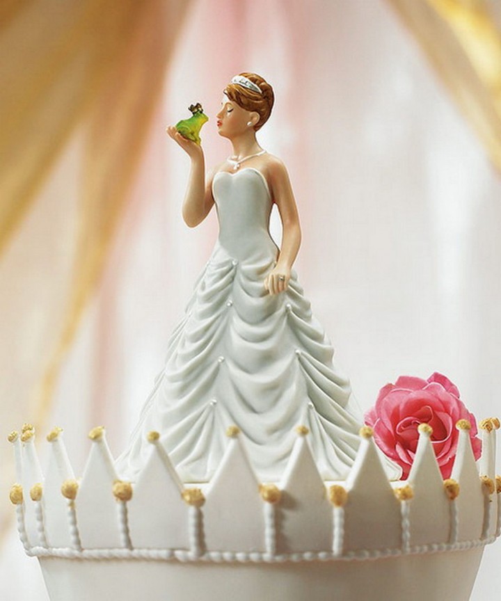 18 Funny Wedding Cake Toppers - A fairy tale wedding.