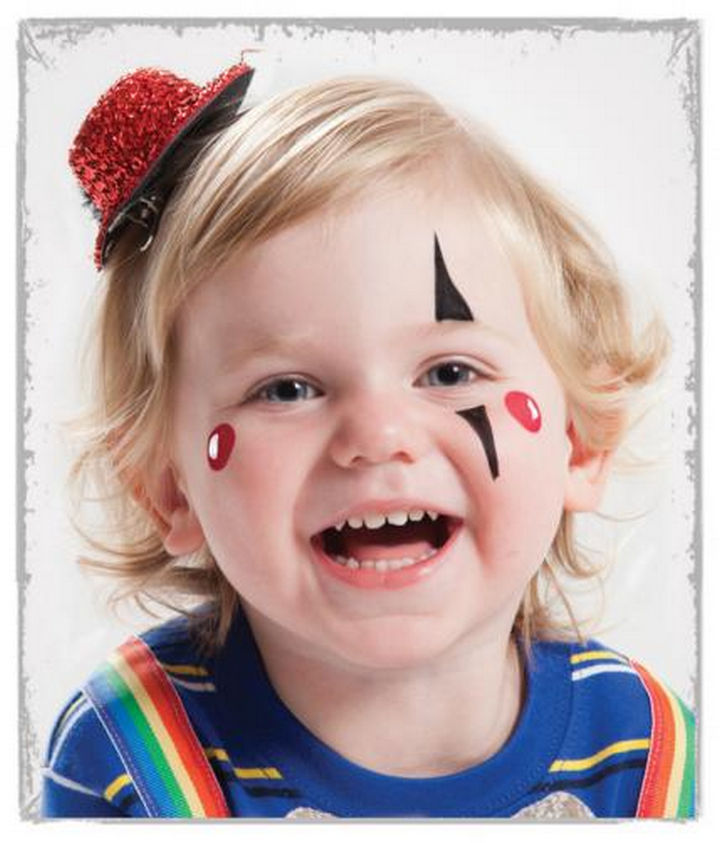 36 Summer Activities for Kids That Cost Less Than $10 - Create fun face paintings.