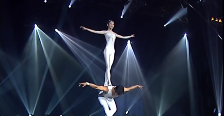 Your Jaw Will Drop When You See This Performance From the Chinese Acrobatic Ballet
