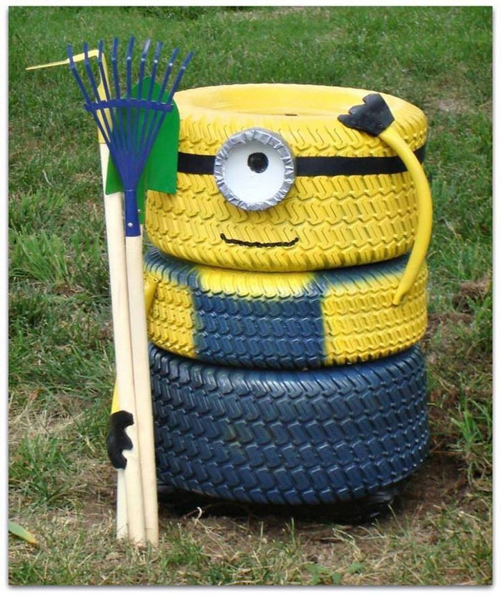 Create a Minions flower pot.