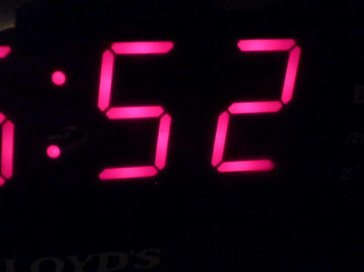 25 Things That Can't Be Unseen - The digits "52" somewhat look like E.T. 's head.