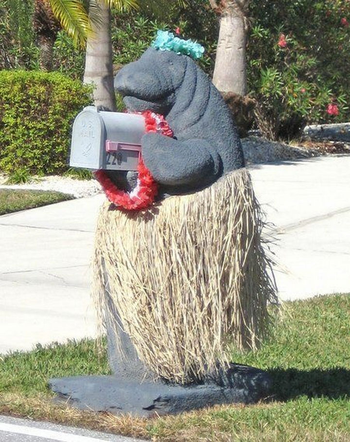 28 Unique Mailboxes That Are So Funny And Hilarious 0414