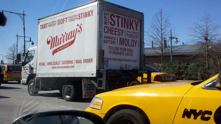 31 Funny Truck Signs - If you're stinky and you know it...