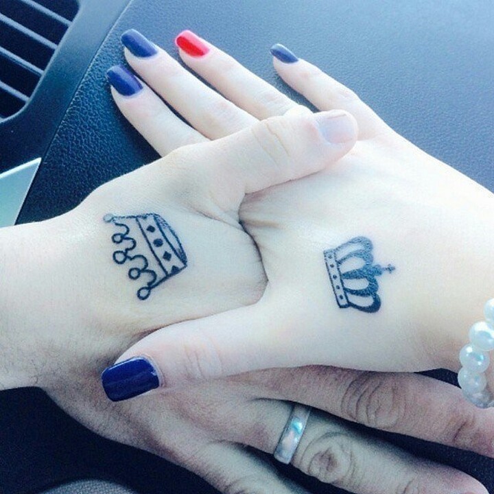 35 couple tattoos - King and Queen couple tattoos.