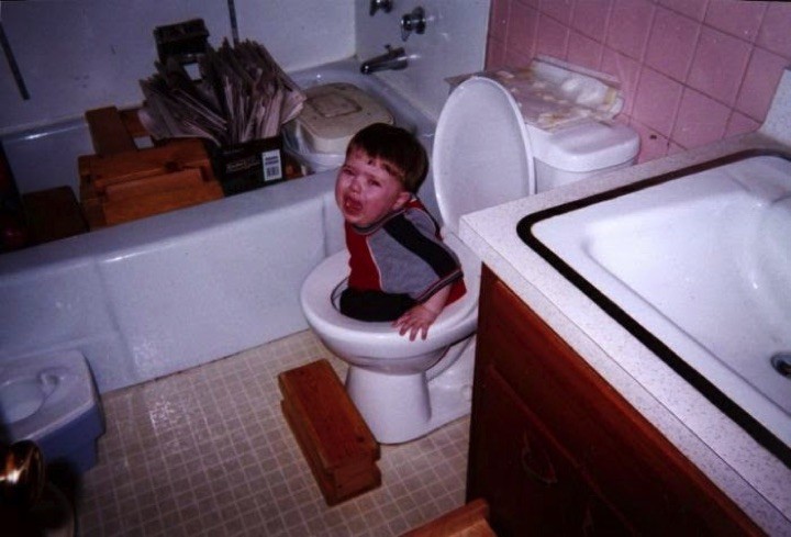 34 Parenting Fails - Potty training 101.