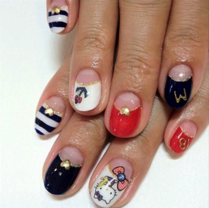 14 Hello Kitty Nails - Unique Hello Kitty nails.