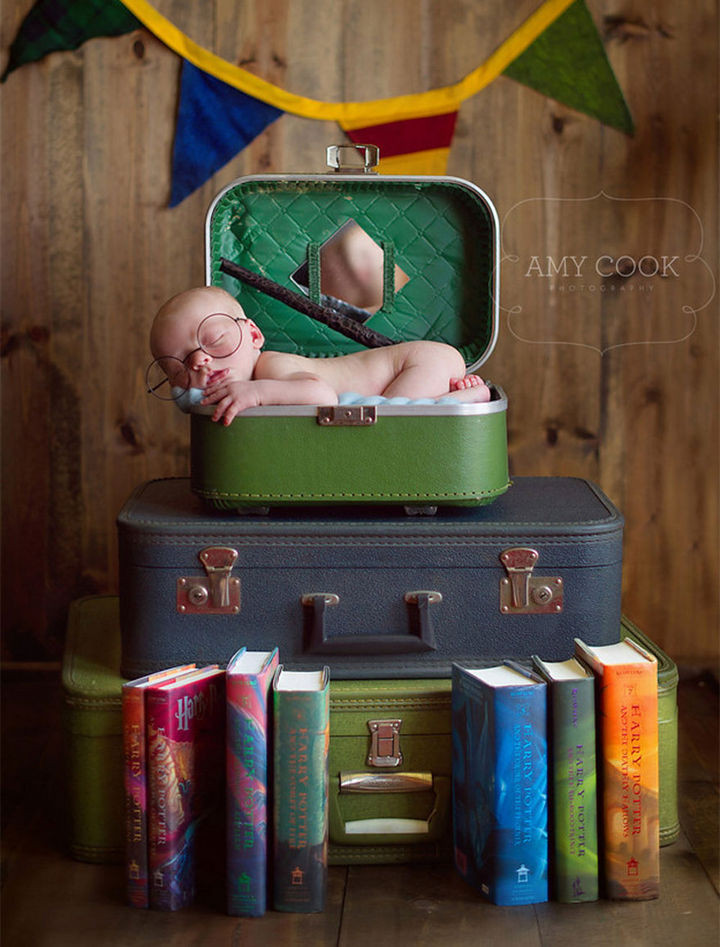 37 Newborns Wearing Geek Baby Clothes - Baby Harry Potter is magical.