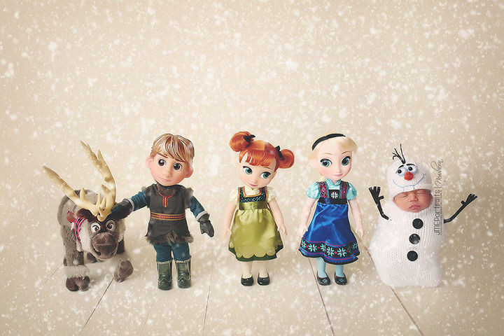 37 Newborns Wearing Geek Baby Clothes - Baby Olaf from Frozen.