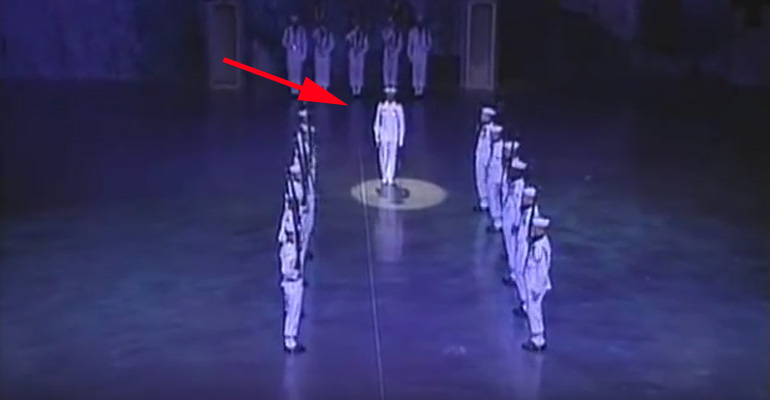 18 Sailors Line Up Perfectly. Now Watch When They Look Up, OMG!