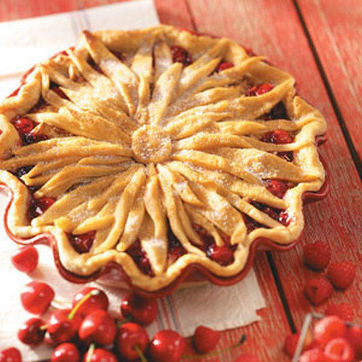Flower pie crust design.