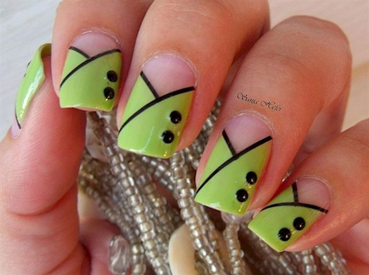 18 Gorgeous French Manicures With a Twist - Forget pretty in pink, look pretty in green!