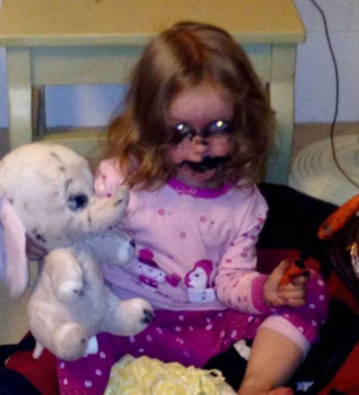 33 Reasons to Be Happy If You Are Not a Parent - You won't have lock up your makeup.