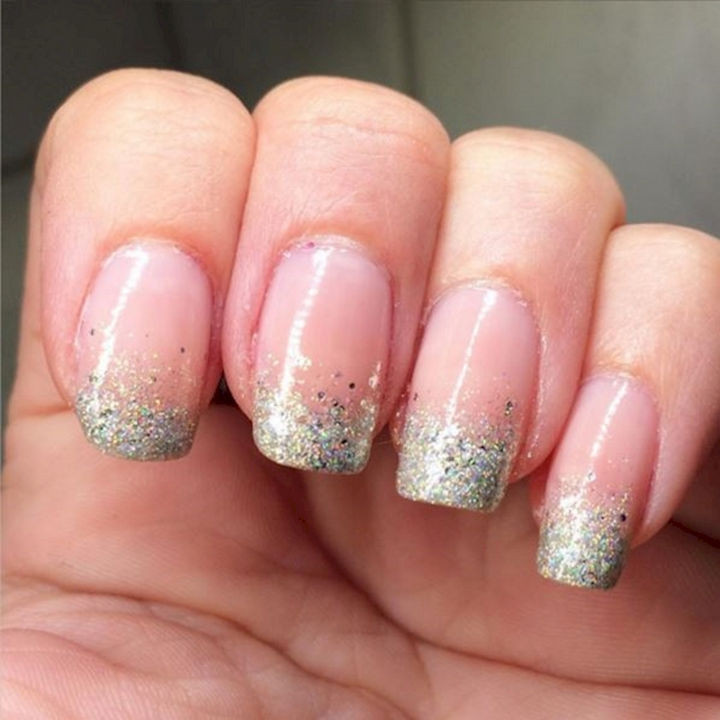 17 French Nails With a Twist - Glitter gradients always look fun.