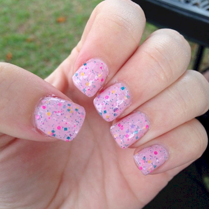 17 Cotton Candy Nails - Yummy cotton candy nails.