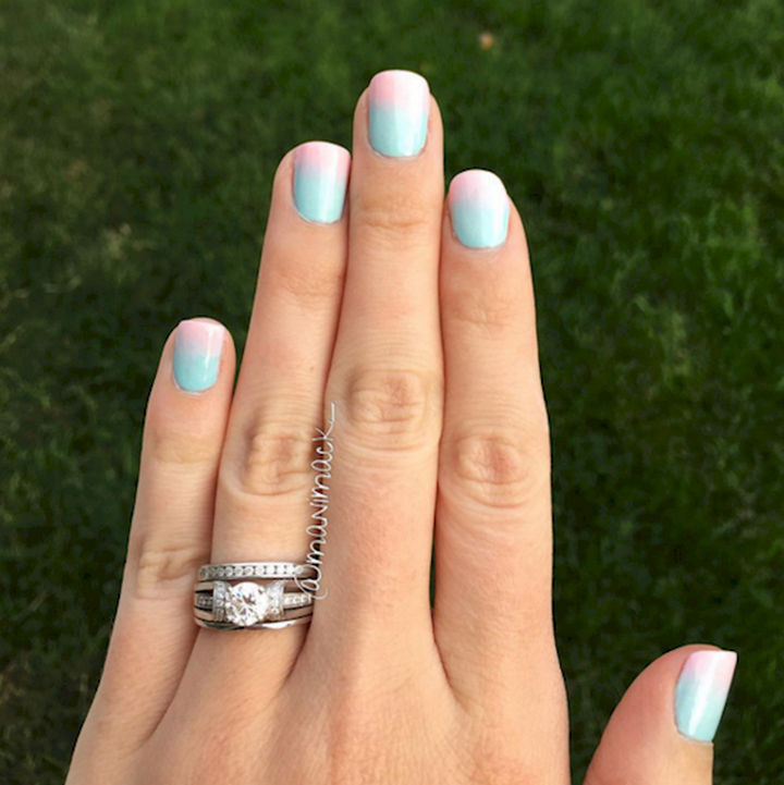 17 Cotton Candy Nails - Light and pretty cotton candy nails.