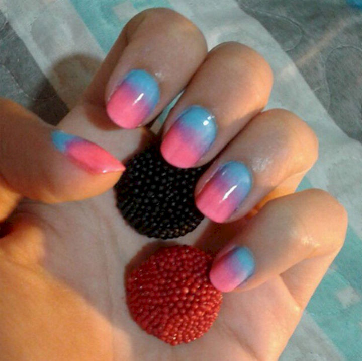 18 Ice Blue Nails - A colorful winter manicure.
