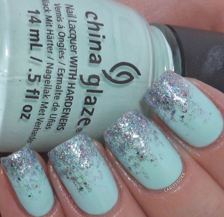 39 Winter Nails - Glitter gradient.