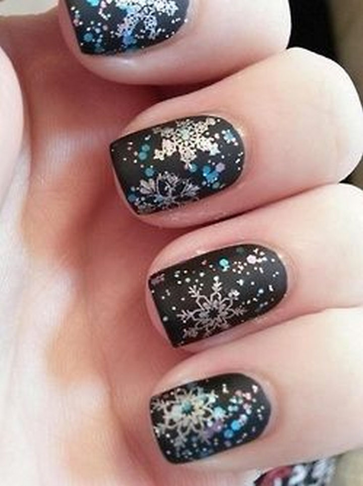 39 Winter Nails Inspired by Winter and as Beautiful as Fresh Fallen Snow