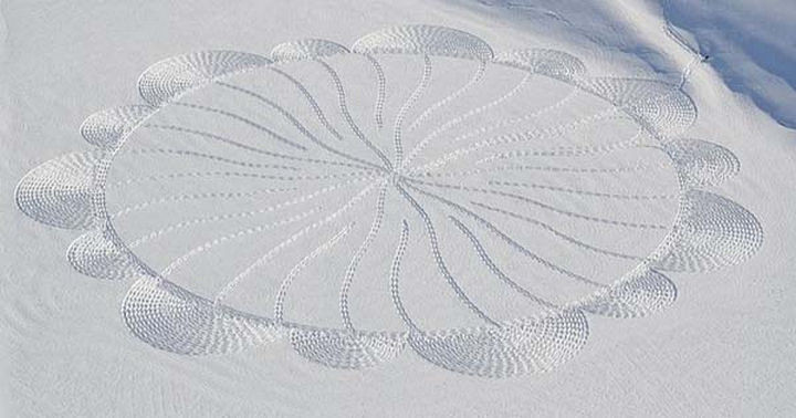 He creates amazingly perfect circles by simply walking around in the snow.