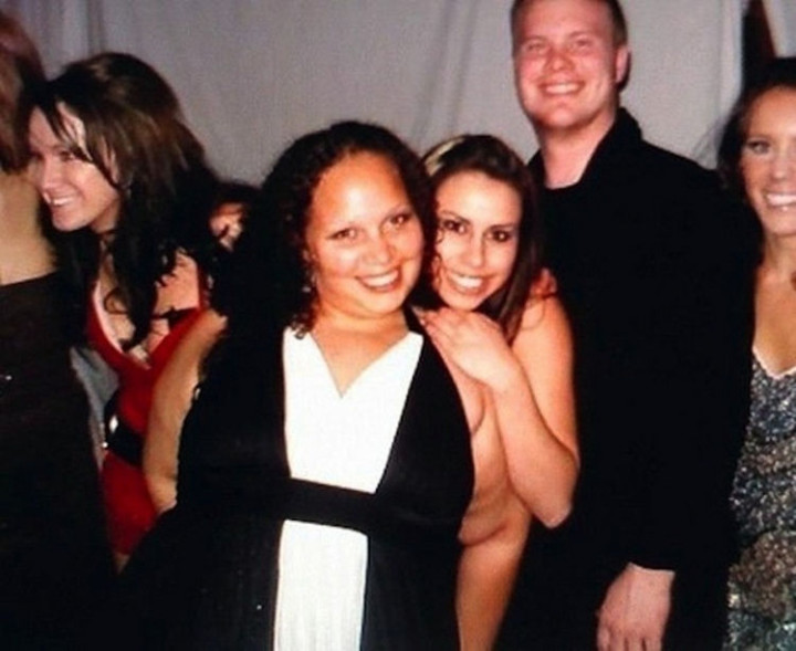 31 Hilariously Misleading Photos - That is not a naked woman at a party.