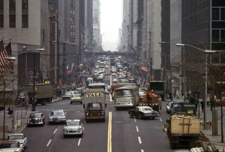 35 Rare Historical Photos - 1965: Looking west toward New York's East 42nd Street.