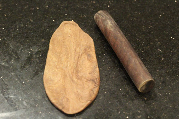 They are rolled into oval shapes.