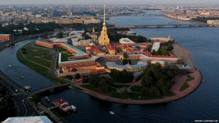 Top 25 Travel Destinations 2016 - St. Petersburg, Russia 02.