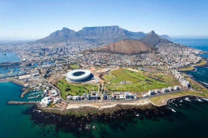 Top 25 Travel Destinations 2016 - Cape Town, South Africa.
