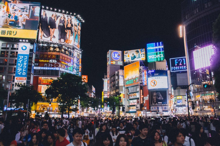 Top 25 Travel Destinations 2016 - Tokyo, Japan 03.