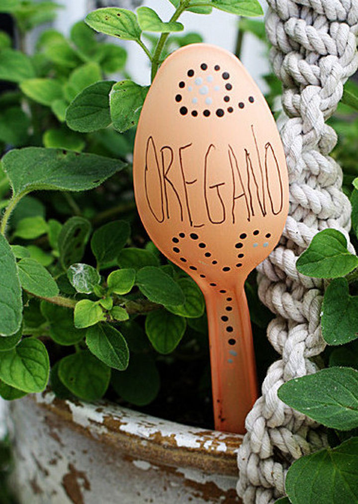 14 DIY Gardening Tips & Projects - Make plastic spoon garden markers.