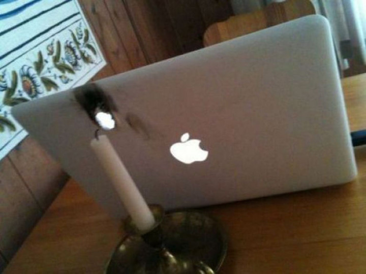 19 People Having a Bad Day - Are Macs fireproof?