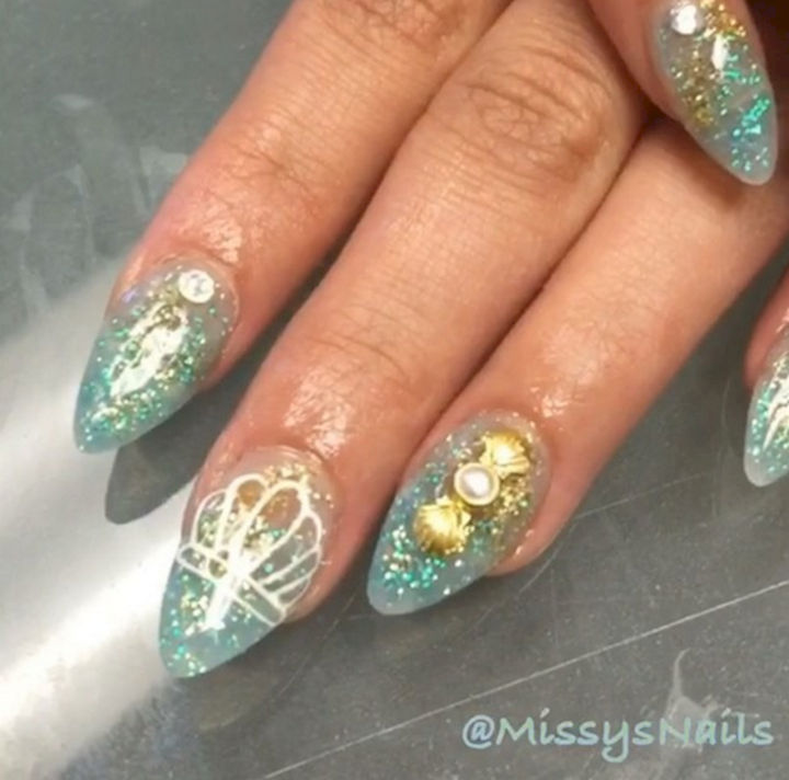 13 Mermaid Nails - Amazing mermaid nails with 3D accents.