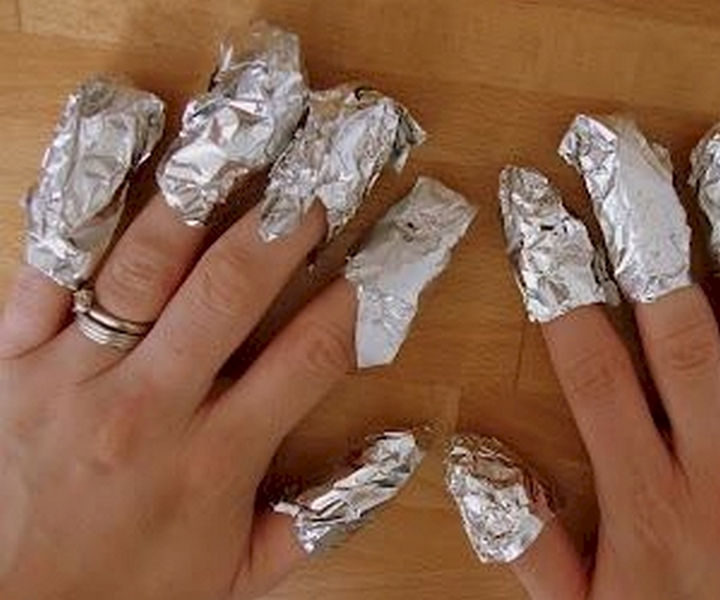 13 Nail Hacks for Salon-Quality Manicures - An easy way to remove your glitter polish.